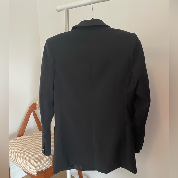 H&M black blazer with gold buttons! - Picture 3 of 3